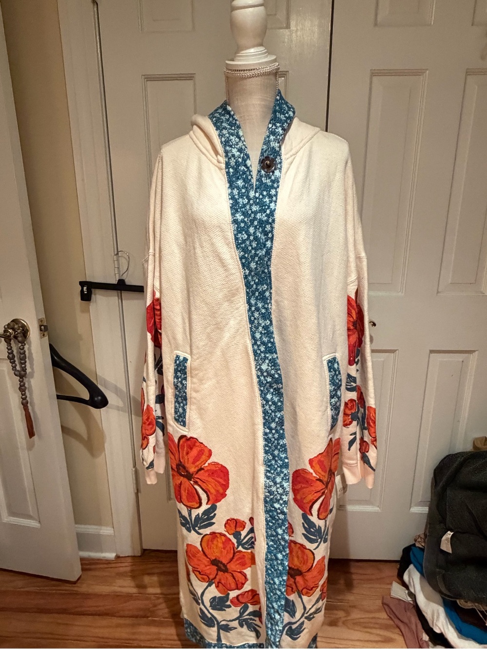Free People Super Bloom Cardi. NWT. Size xl. - size tag is incorrect. - Picture 3 of 8